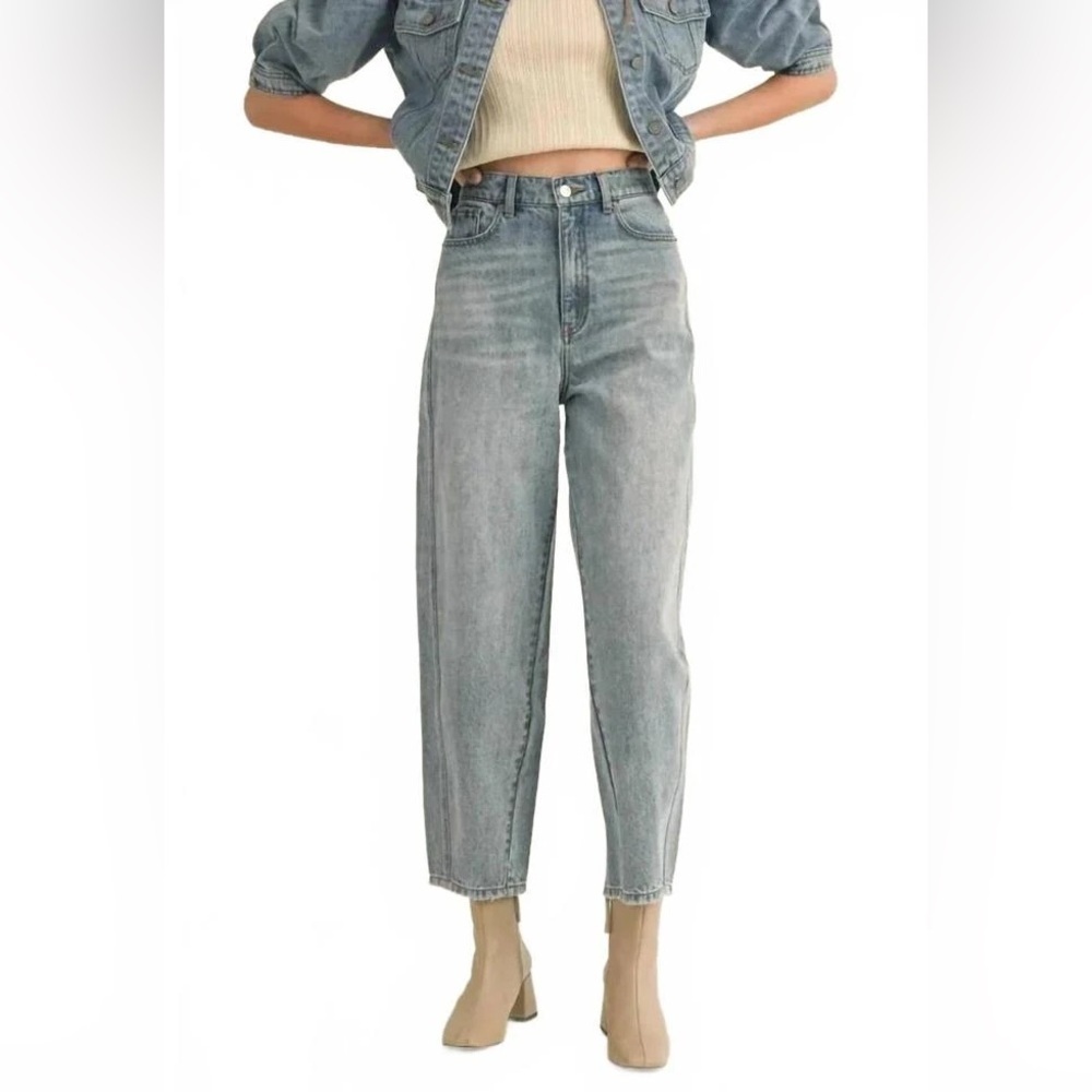 Miou Muse Wide Leg/ Barrel Jeans